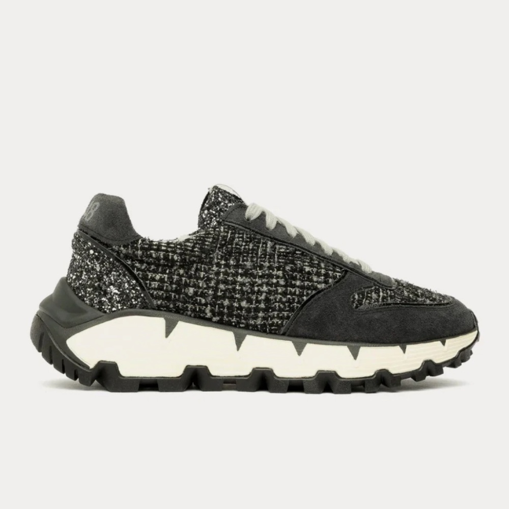 P448 Italy Jackson Sneaker size 39
